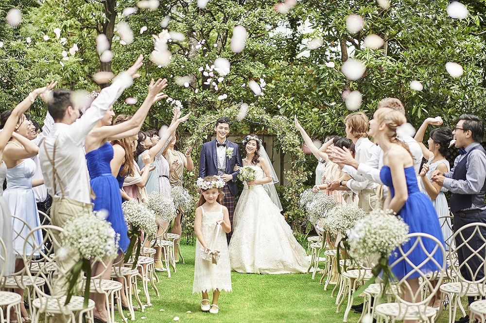 海外挙式の後は国内披露宴・1.5次会でもお祝いされちゃおう