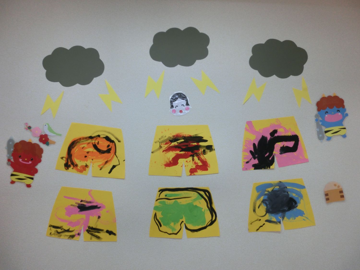 鬼のパンツ作り～素材遊び～ - 湘南平塚あゆみ保育園