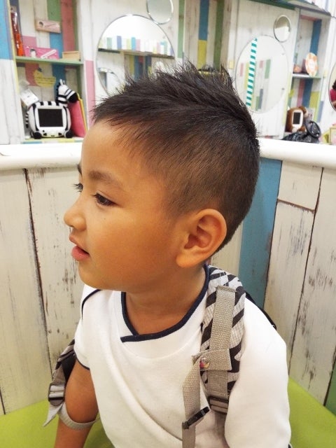 子供のツーブロックヘアプロによるセルフ刈り方テクもHAIR