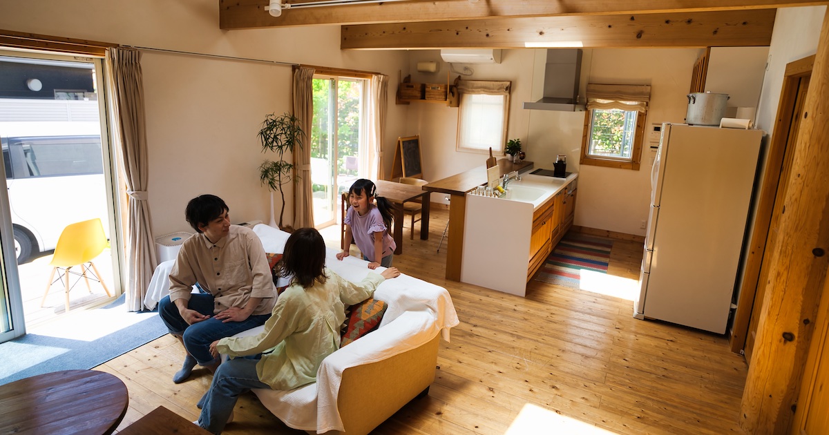 リビングに風水を取り入れて運気アップ!風水鑑定士に聞くリビング・ダイニングの風水開運術マイホームマガジン