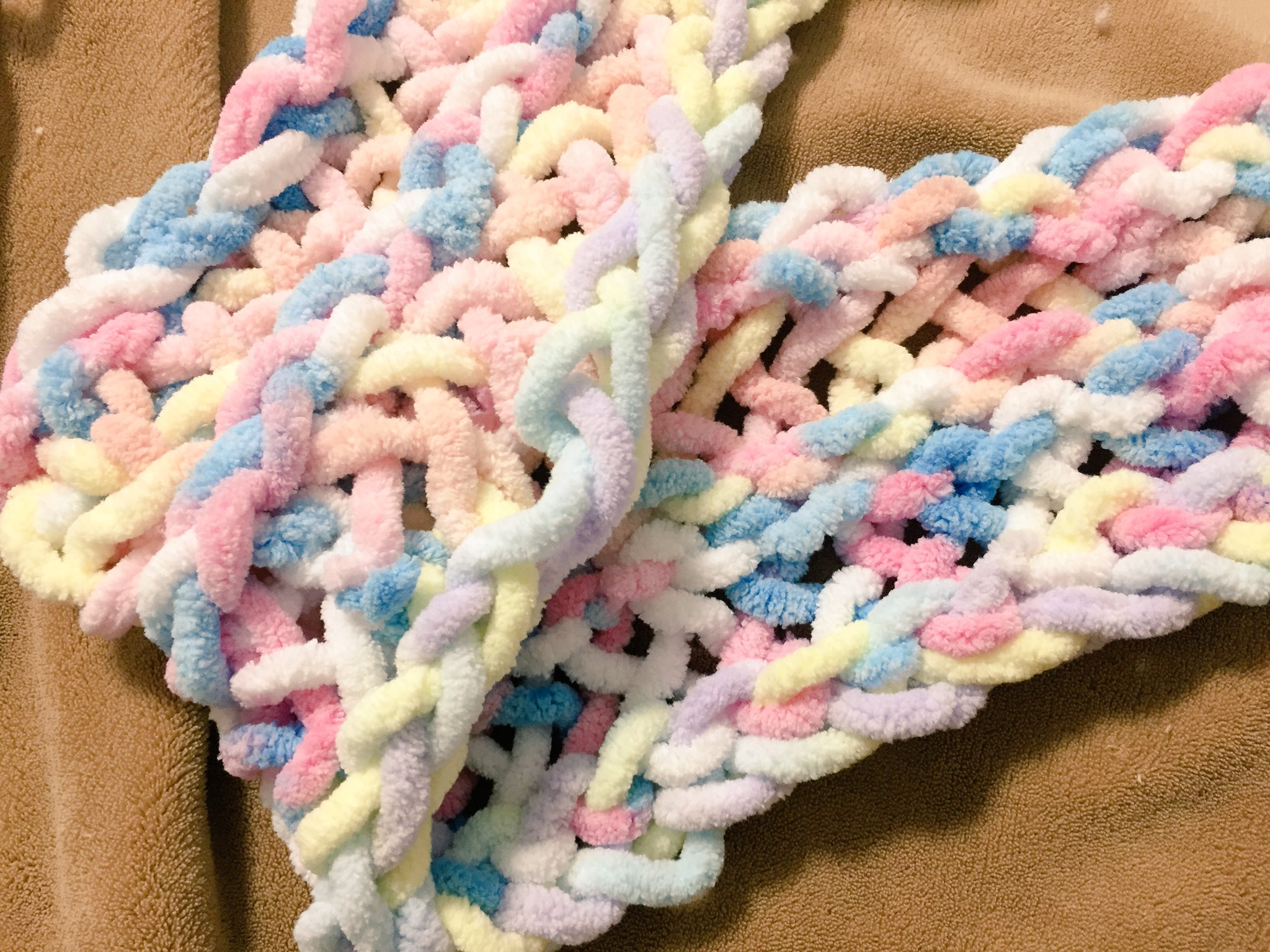 子供とも楽しめる！指編みで作れる初心者向け作品とは？手編みのお店 hus: フース編み物コラムにて編み図・手芸・毛糸の情報配信