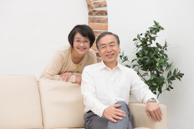 シニア夫婦 定年後も仲良し夫婦に聞く！ほんのちょっとした夫婦円満への8つの気遣い
