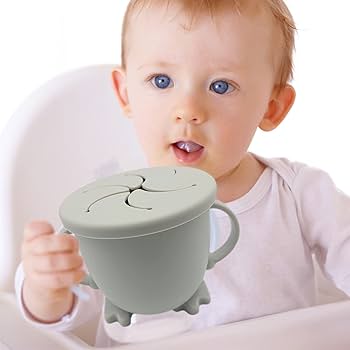 Amazon.co.jp: PUERI シリコン スナックカップ ハンドル付き おやつカップ こぼれない スナックケース お菓子入れ お菓子ケース食洗機可 ベビー食器 おやつ おやつ入れ おやつケース ベビー 北欧 幼児 ベビーギフト 出産祝い 収納 お出かけ 保存 : ホーム＆キッチン