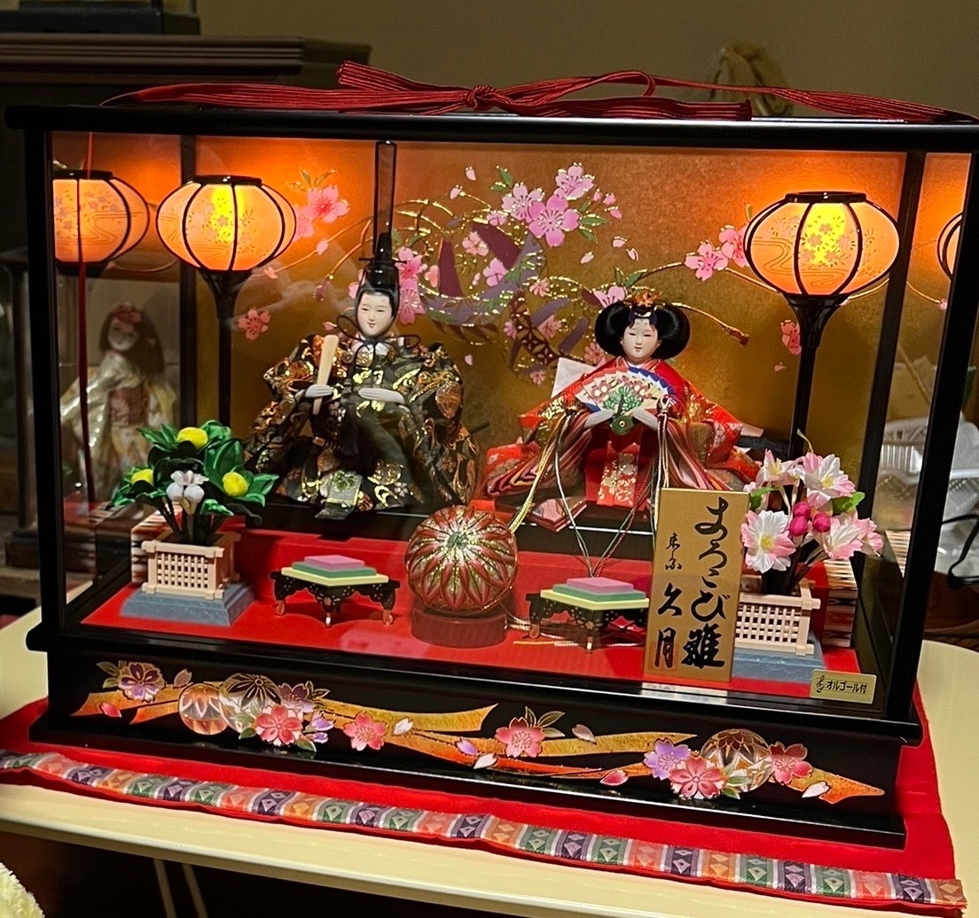 小さい雛飾り 雛人形ですので、小ちゃくしまう箱型 めい雛 ひな祭りのお雛様 – 雛人形のひなせい