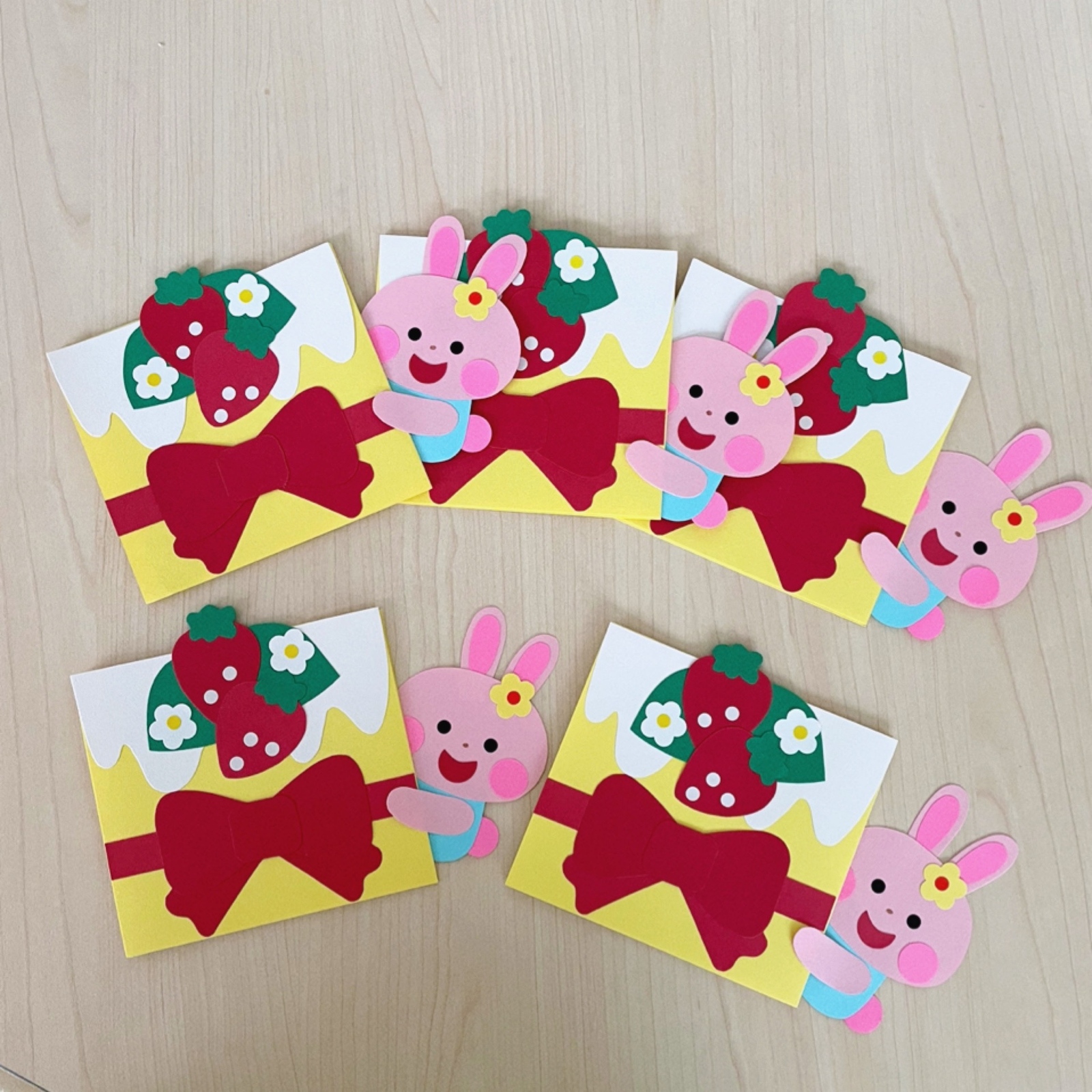 おめでとうボード展示ロータスプリスクール西原