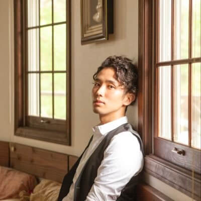 百恵さん長男・三浦祐太朗、第１子女児誕生を報告「父になりました」 妻は声優の牧野由依 - サンスポ