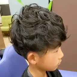 沖縄 × キッズカット × 美容室・美容院 お得に予約するなら!ミニモ