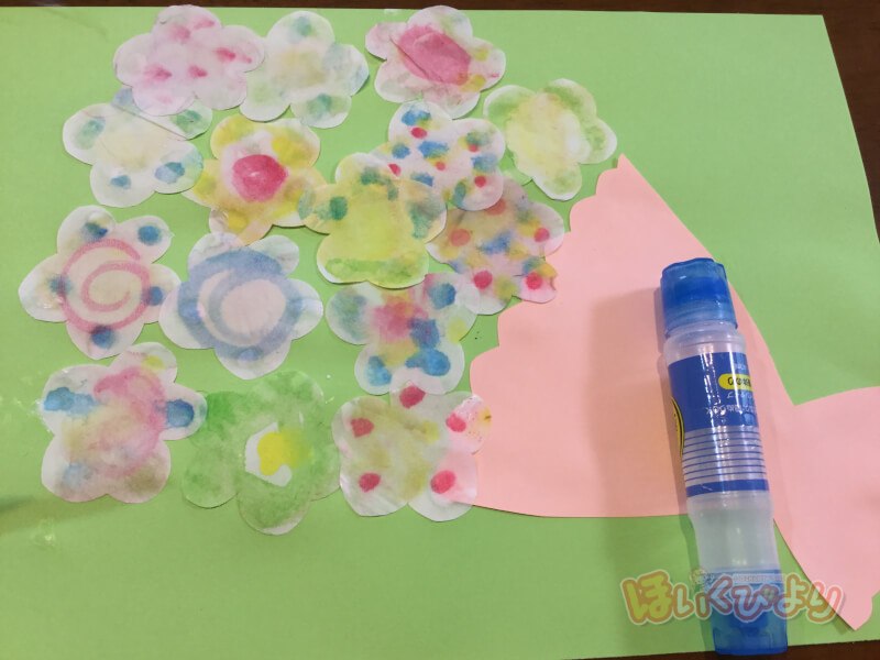 子どものあそび 春の制作物 菜の花 : 離乳食インストラクター協会代表理事・保育士 中田馨の“和の離乳食レシピ”blog