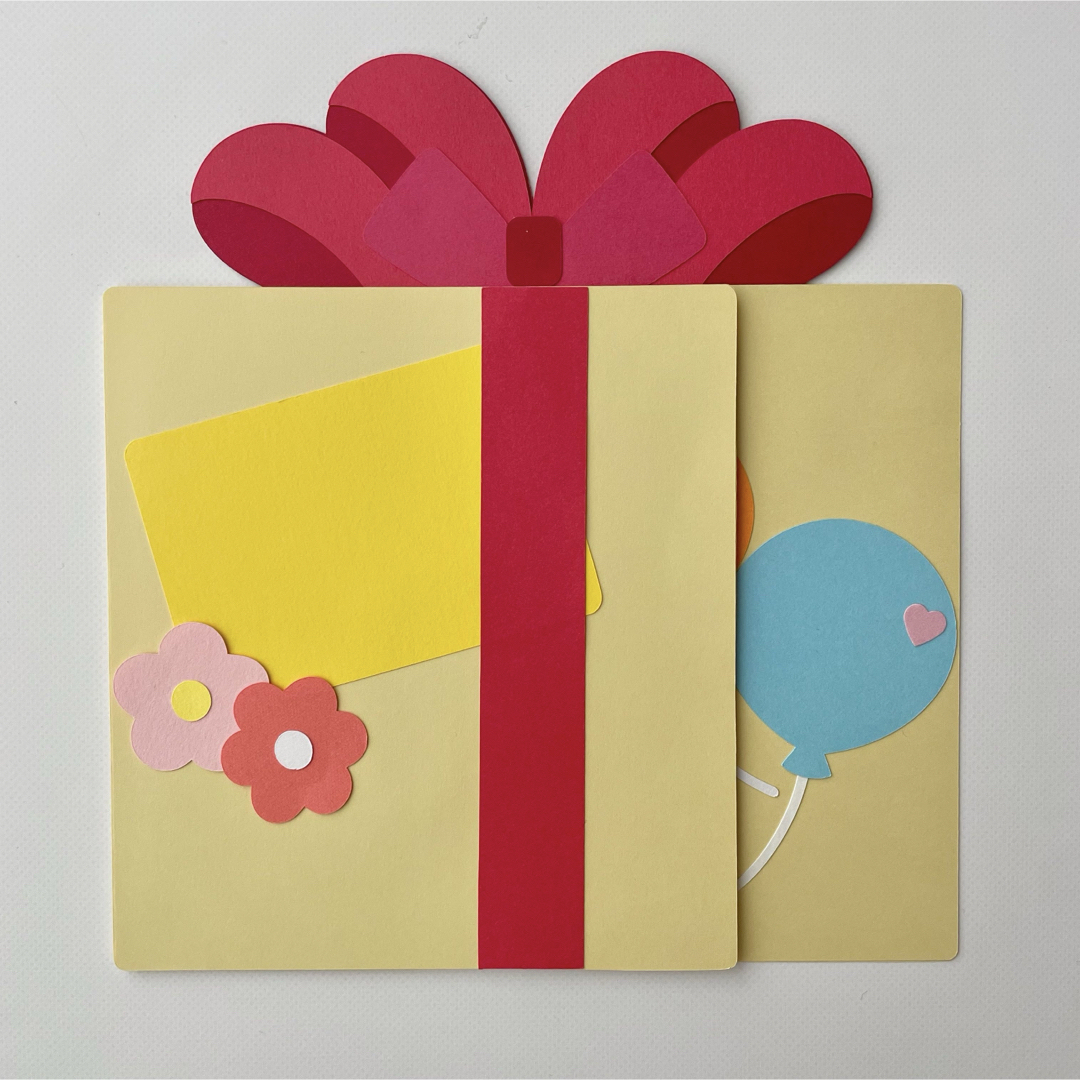 手作り 保育園で贈るかわいいお誕生日カードの作り方9選！ケーキのモチーフや飛び出す仕掛け保育士の転職・採用は 保育士バンク！