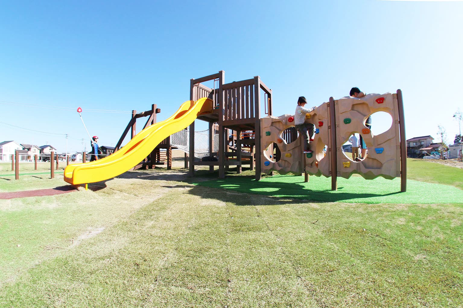 Amazon.co.jp: 2025年 ブランコ 滑り台 バスケットゴール ジャングルジム 多機能 屋外遊具 大型遊具 屋外 保育園 家庭用ブランコアウトドア用 室内 遊具 キッズ 子供 幼児 誕生日 プレゼント クリスマスギフト クリスマス お祝 おもちゃ日本語説明書