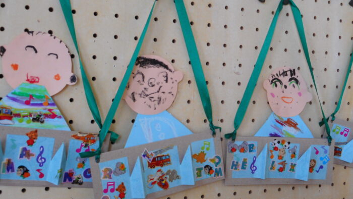 5月えんだよりテンプレート 縦の無料おたよりテンプレート 6320 - デザインAC