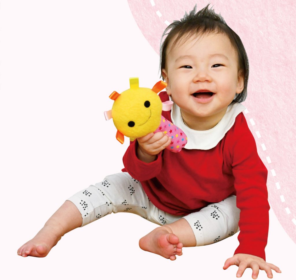 誕生して7日間、新生児の顔の変化にびっくり！ ふにゃふにゃ、しわしわ、ドヤ顔、パッチリお目目 七変化？！まいどなニュース