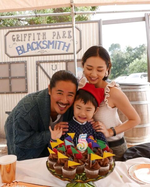 俳優・鈴木一真､｢赤ちゃんが苦手だった僕が､息子が最優先の人生に｣｡11歳・長男の発達障害を公表したのは､だれかの救いになればという思いたまひよ