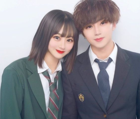 最新版 カップルで撮りたいプリクラポーズ25選！ 高校生なうスタディサプリ進路 高校生に関するニュースを配信