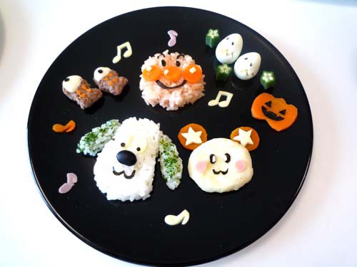 お子が大喜び🥹2歳のお誕生日におすすめ🩷！ 娘がアンパンマン大好きで、 お誕生日ご飯を今年はアンパンマンにしたよ☺️ストーリーにちらっと載せたところ、 「真似したい！」とたくさんのDMをいただいたので 急遽投稿にまとめたよー😆🙌🏻 みんなのお子さんも今