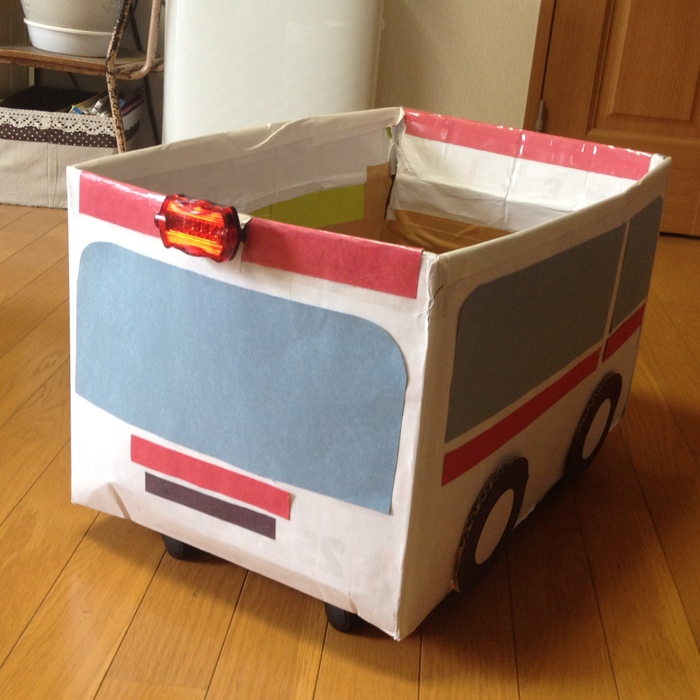 ダンボールで手押し車作ってみました！ふーぴー通信