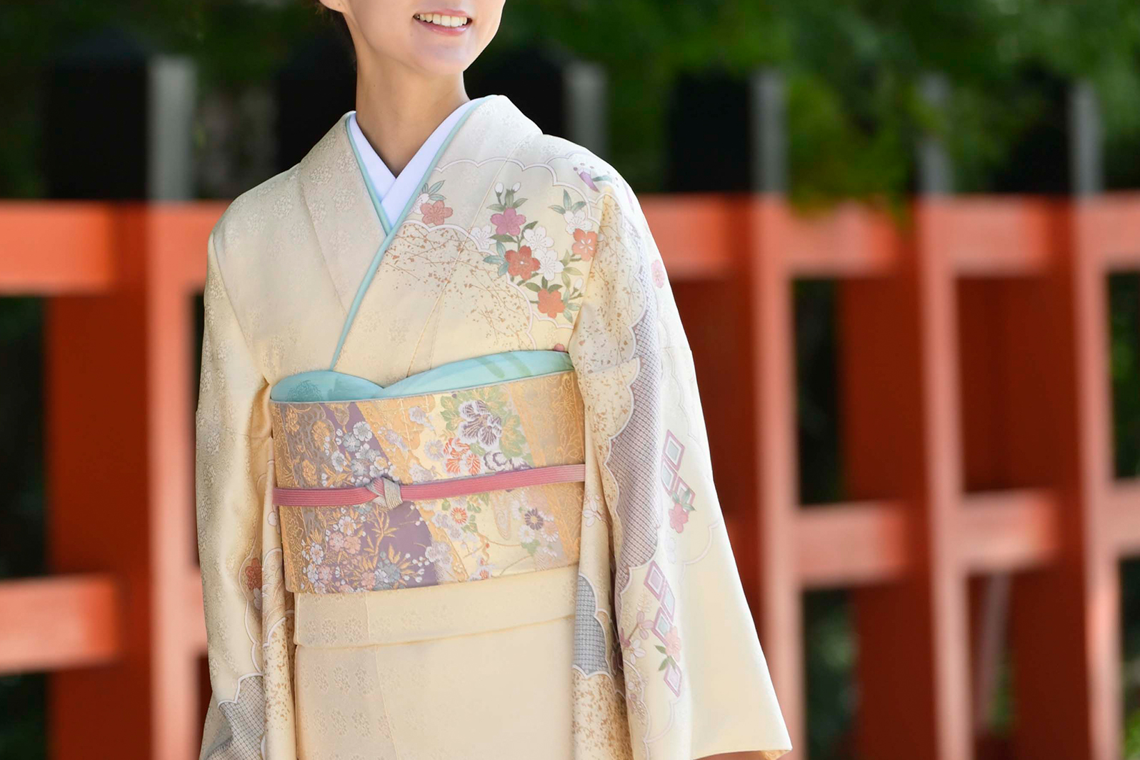 お宮参りの着物は誰が買う？費用目安やその他に必要な費用をチェックこども写真館スタジオアリス写真スタジオ・フォトスタジオ