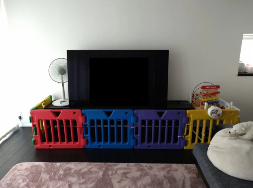 ベビーサークル ベビーゲート 扉付き 大型 置くだけ ストーブ テレビ前 おしゃれ ワイド ベビーダンハースゲート壁固定部材セット BD205 209