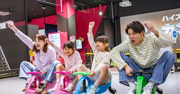 志賀島のちょと手前♪ 玄界源蔵 海鮮丼特盛り 1500円元福岡B級グルメロード乗りのデローザプロトス＆双子日記