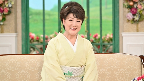 おぎやはぎの愛車遍歴：川中美幸、2台乗り継いだ愛車「メルセデス・ベンツ SLK」と再会 涙の家族史も語る - MANTANWEB まんたんウェブ