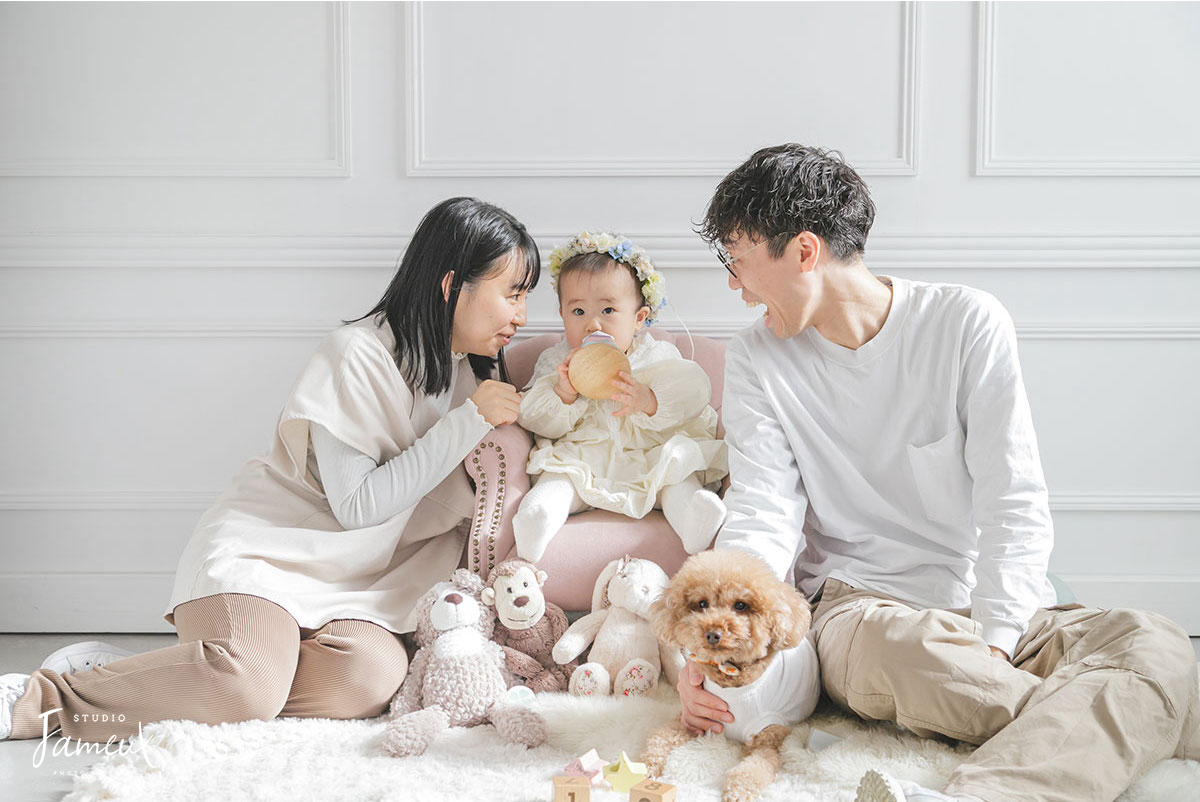 おしゃれな家族写真のリンクコーデを考える上でのポイントをご紹介します!! カジュアル衣装編- コラムライフスタジオ