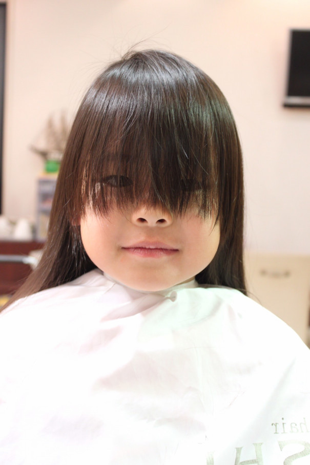 ギザギザ前髪 切り方 子供TikTok