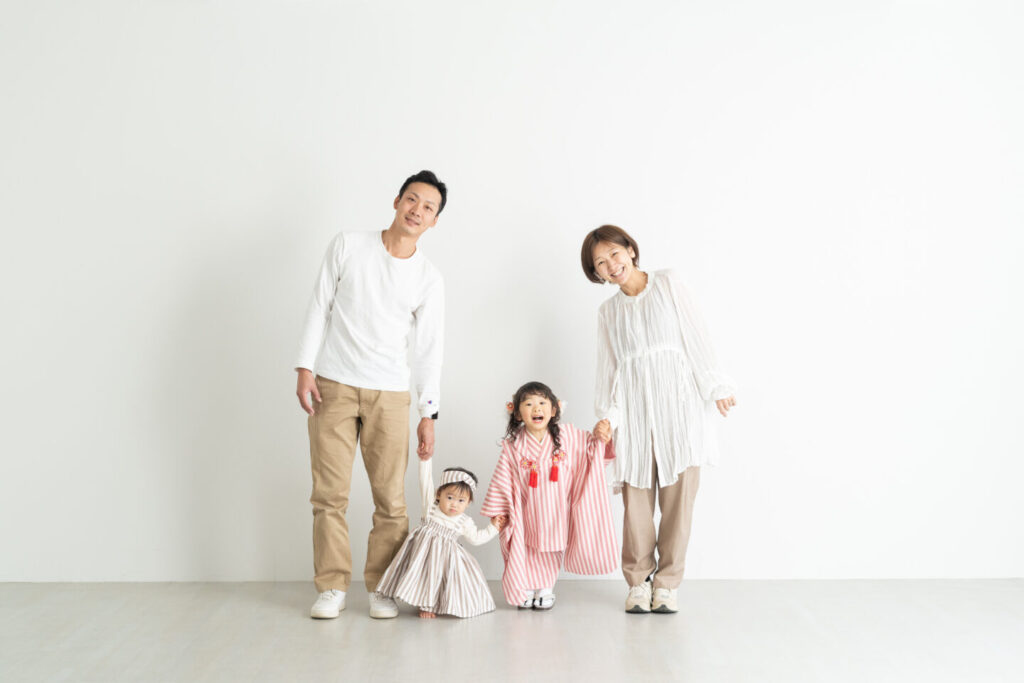七五三家族写真フォトギャラリー和装、洋装家族撮影ならグランフォト小野写真館へ