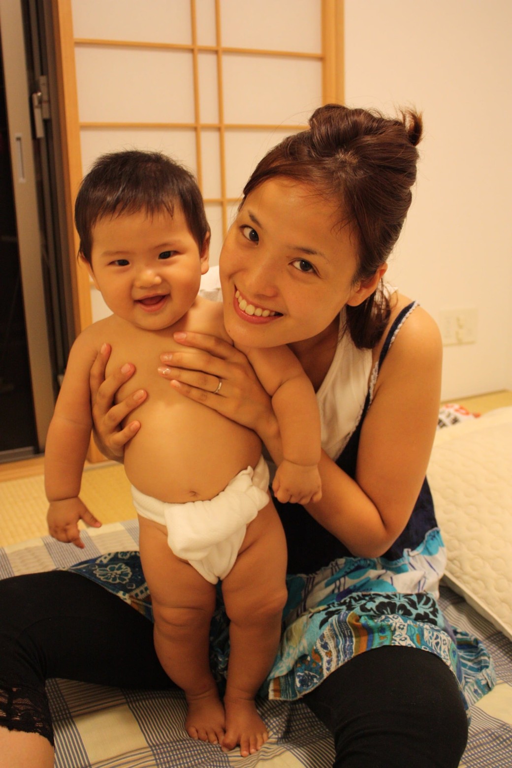 金沢片町と銀座で高級クラブ「利恵」を営業しております株式会社リエ・コーポレーションです