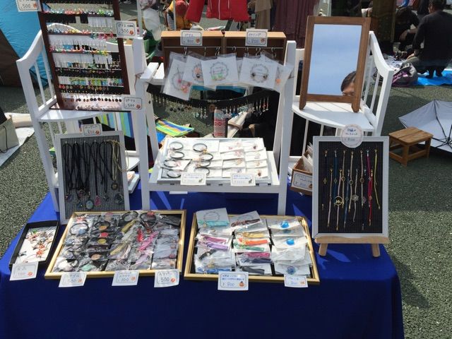 楽しくフリマ出店をしよう！基本からディスプレイまでのコツをご紹介します☆暮らしニスタ