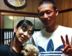 際立つ男前 ソフトバンク板東湧梧がスタッフ結婚式の幸せ写真公開 元チームメイトも登場ファン「お嫁さんお綺麗」「スーツ姿カッコよすぎ」：「おっ！」でつながる地元密着のスポーツ応援メディア 西スポWEB OTTO