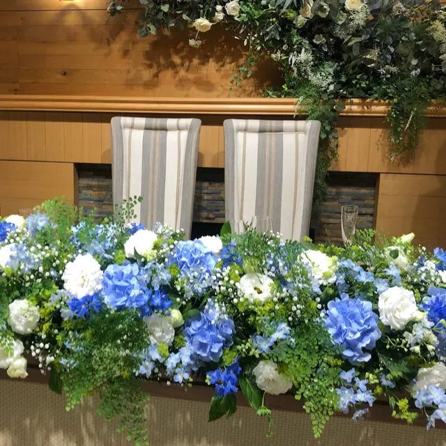 くすみピンク×白×サムシングブルーの結婚式コーディネートmarry マリー