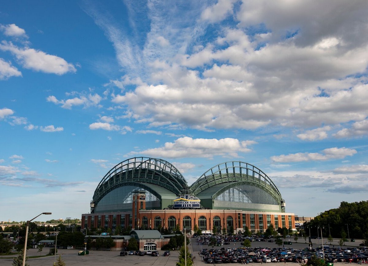 アメリカンファミリー・フィールド ミルウォーキー・ブルワーズ- メジャーリーグ観戦・ドット・コム