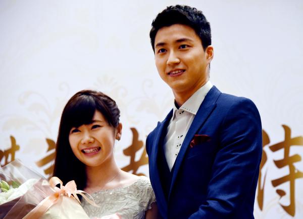 福原愛さん、ワンピースで結婚式出席 夫と知り合いの関係に「人生は不思議なことがたくさん起きるものですね」 - スポーツ報知