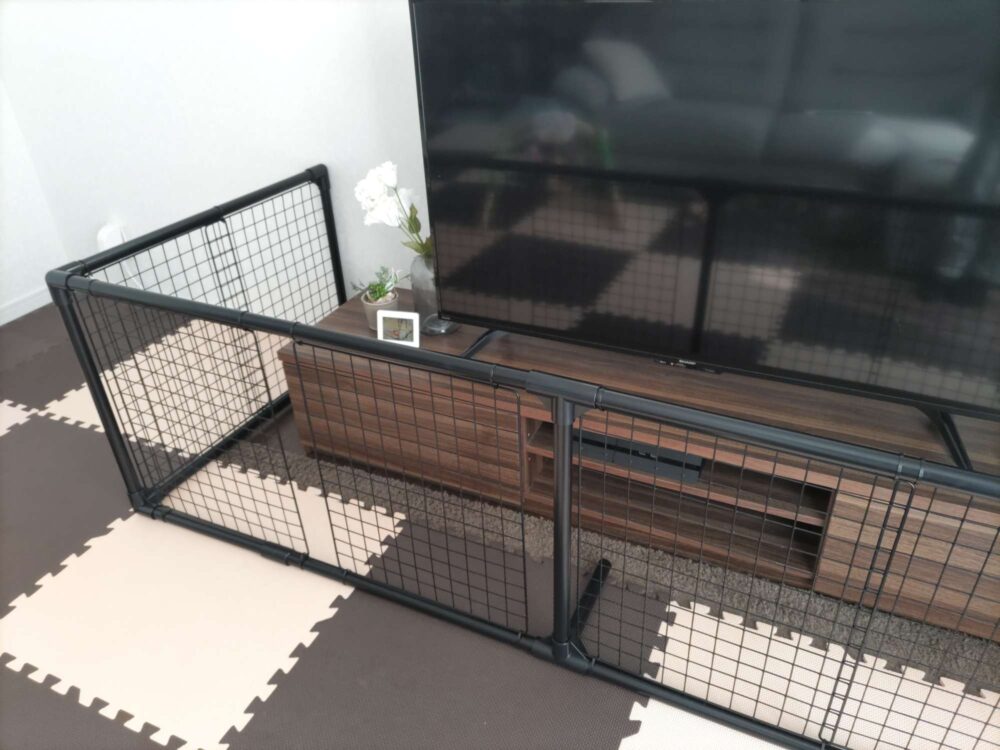 この、過去picたくさんの人に 見ていただいているようで、 有難うございます😌 作り方など、気になる方は DMいただければ詳細？を送らせていただきますので ご連絡くださいね☺️♪ 意外に問い合わせ多くてビックリしてます。笑 ———————————————- スノコで作ったテレビ