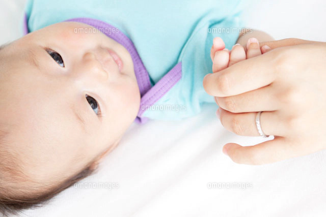 医師解説 ハンドリガードとは？いつから始まる？意味や見られない時の対応について