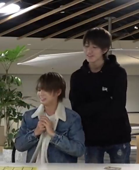 JUKI SPUR98DX、テーブル、ニーリフト、押さえ他込み 木工大好き！:組み立て式 ミシンテーブル for JUKIくん