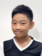 ハチ張りキッズをソフトモヒカンショートに羽曳野市マルルヘアーyuyuのブログ