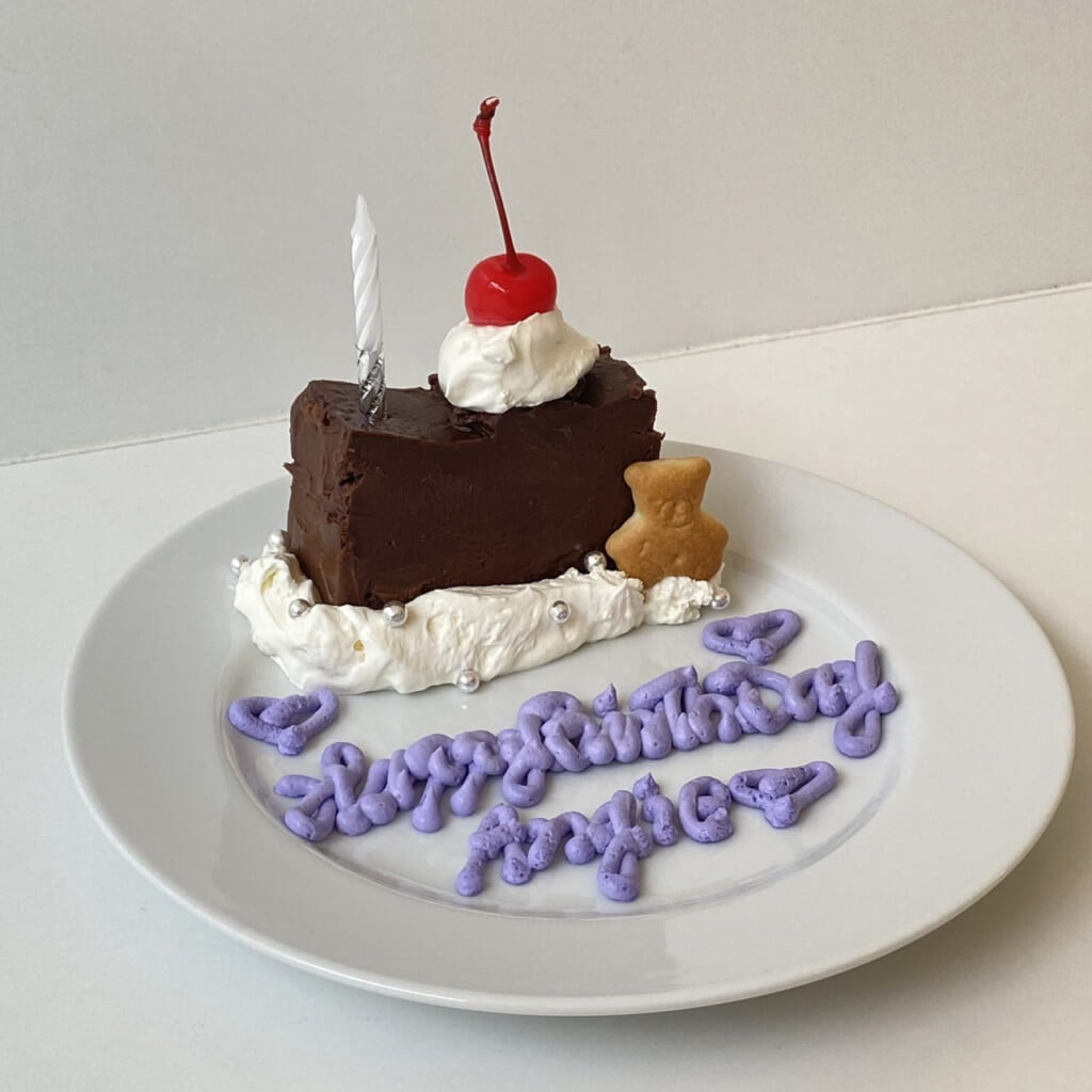 無印良品「インテリアになじむ」「かさばる作品もコンパクトに」子どもの作品展示＆収納アイデア5選たまひよ