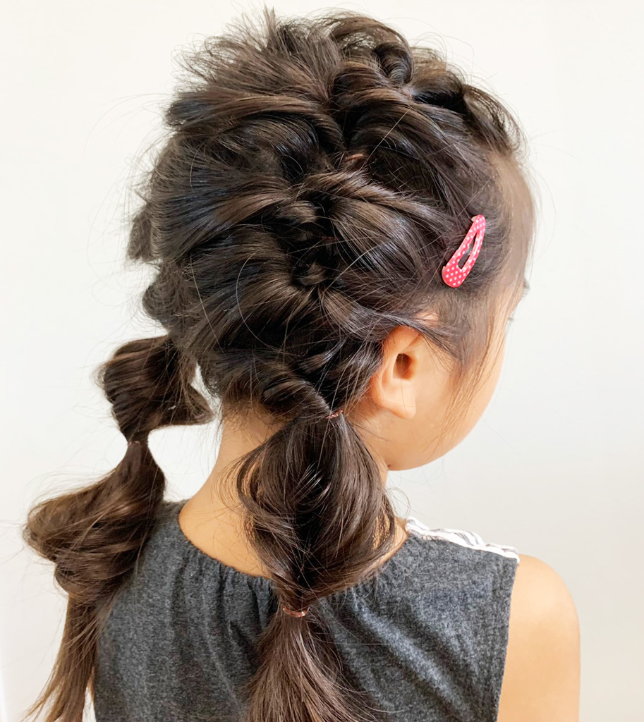 朝の簡単ヘアアレンジ！女の子が喜ぶ髪の結び方7選ママソレ powered by ママ賃貸子育てママのくらしがちょっぴり軽くなる生の声メディアファッション・美容