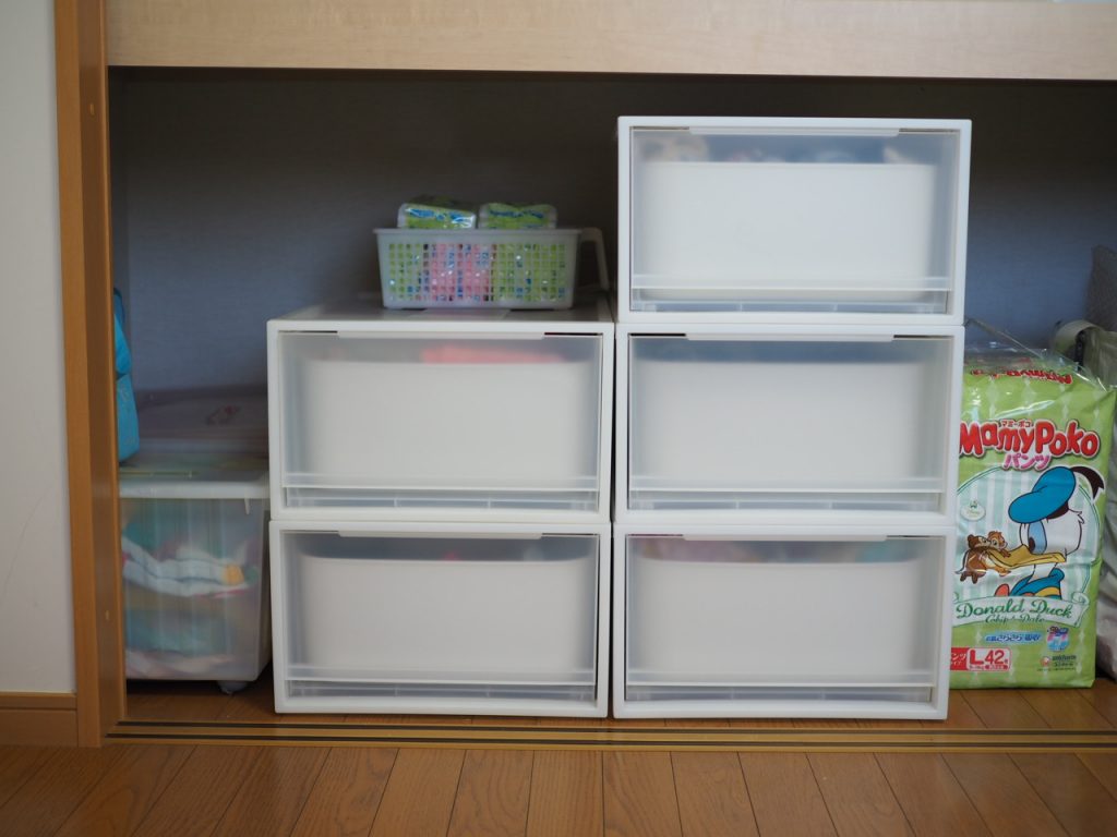 押入れ収納4無印PPケースの中身: 片付けたくなる部屋づくり