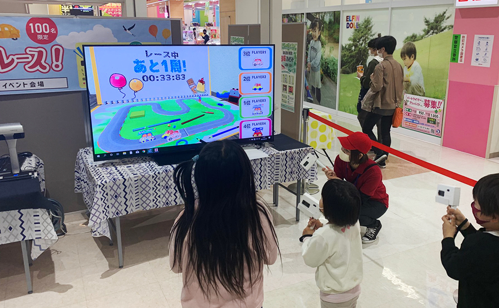 カフェやギャラリーも併設！おじいちゃんも学生も、街ぐるみで子どもの可能性を引き出す「まちの保育園」greenz.jp グリーンズ