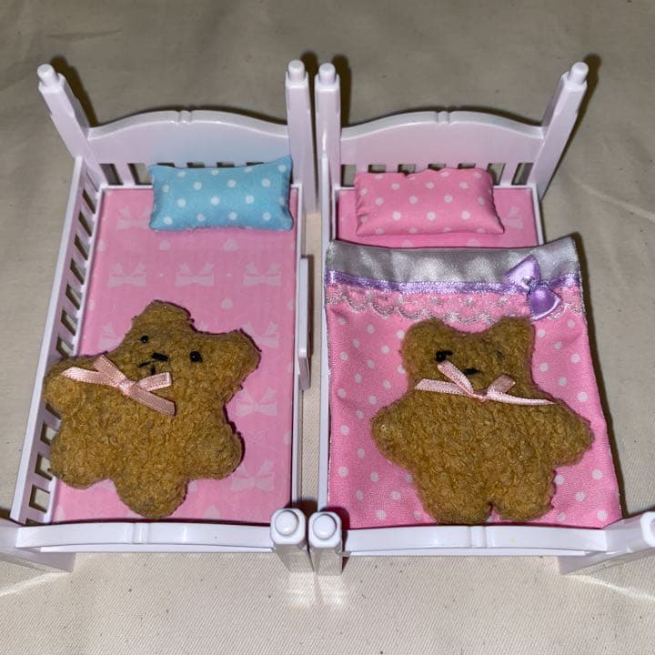 空き箱で作れる人形用の二段ベッドの作り方〜我が家のぬいぐるみ収納つづる