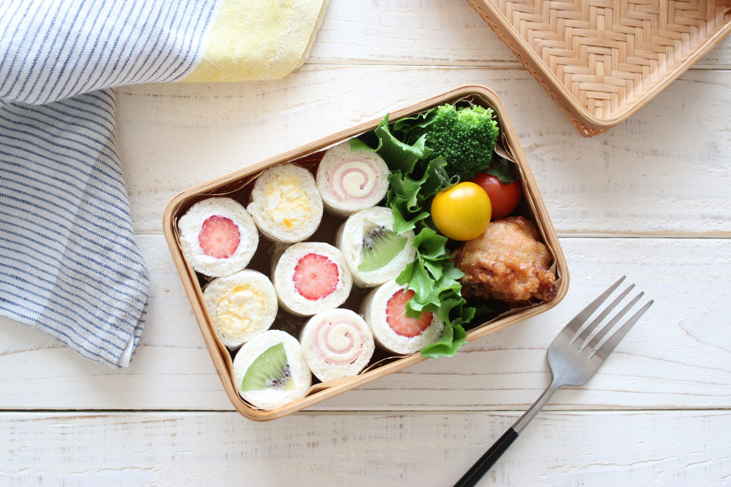 ももいろのごはん -からだが喜ぶ健やかご飯サンドイッチでお弁当 *´˘`*ありがとうございました💕 ご希望には出来る限りお応え致します❣️こんなの食べたいなぁ〜はご相談ください♬別府エール飯がんばろう別府087ohanaオハナランチお弁当