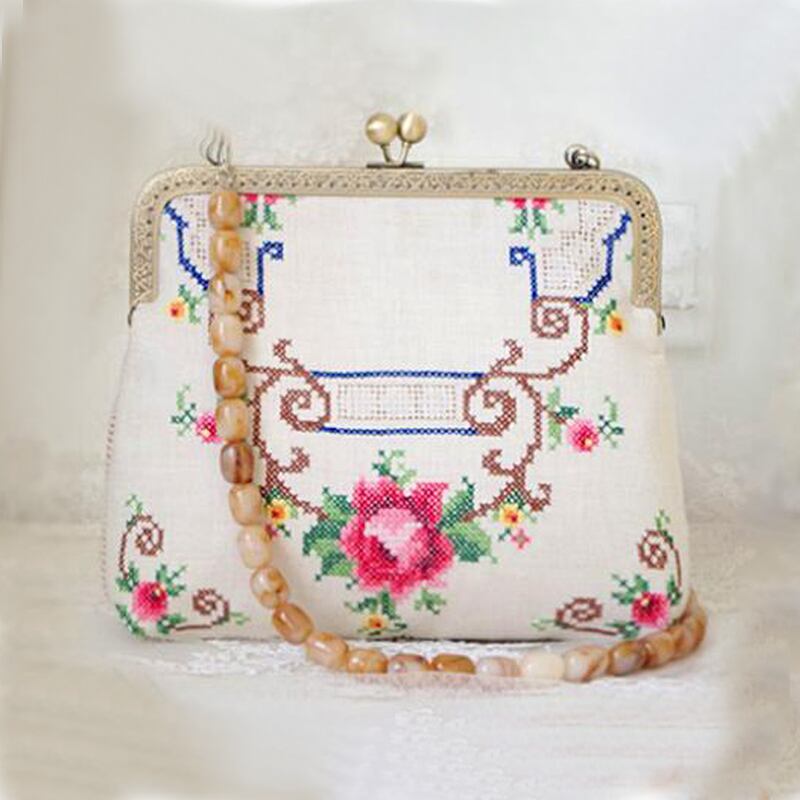 兄ちゃんの結婚祝いを刺繍でプレゼント👼🏻🪡❤️‍🔥