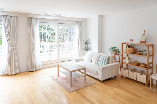 女性の一人暮らしは「1階が危険」防犯対策法をご紹介します