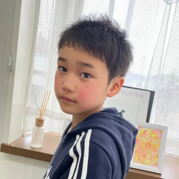 子供 髪型 男の子 くせ毛TikTok