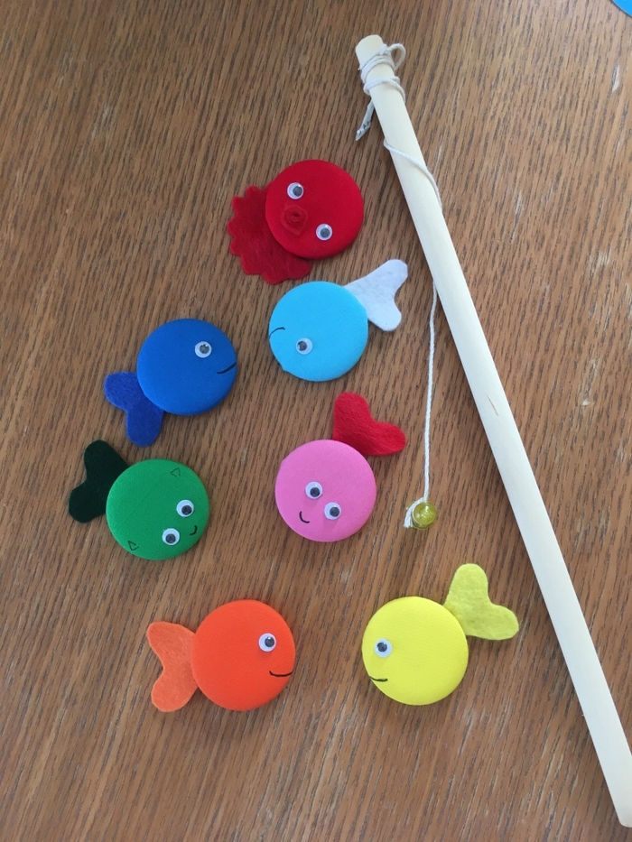 年齢別 簡単手作りおもちゃの作り方！子どもが喜ぶ工夫や簡単に作れるコツも100均アイテムで、暮らしをもっと便利に楽しむ情報メディアくらしマグネット