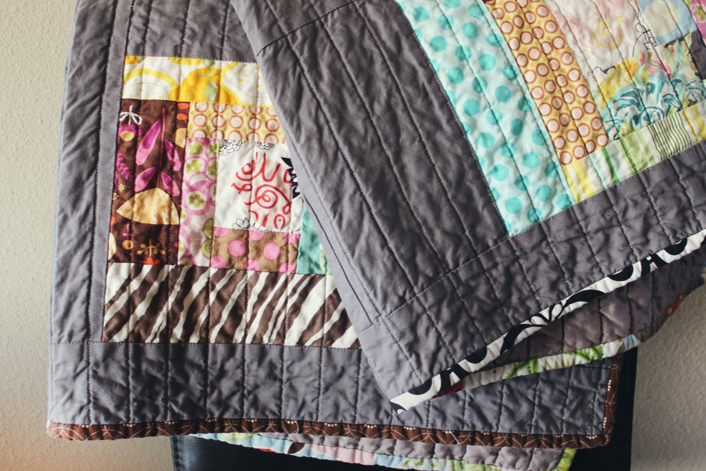 子育てを、ちょっと素敵にする工夫「思い出の服を赤ちゃんのためにリメイク」コモドライフ