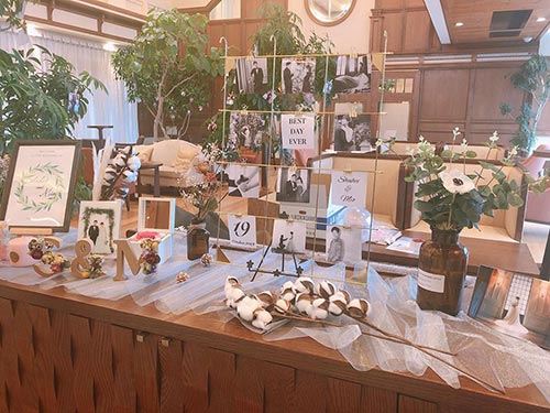 シンプルな ウェルカムスペース をおしゃれに作るデザインアイデアみんなのウェディングニュース