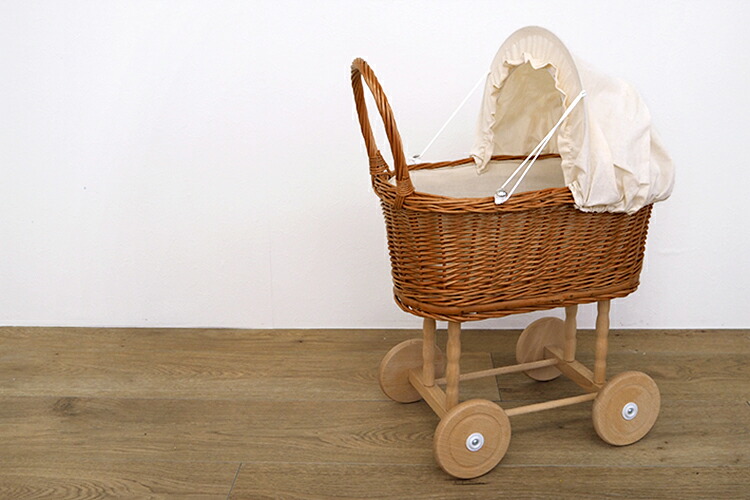 １００均グッズでおもちゃのベビーカー』
